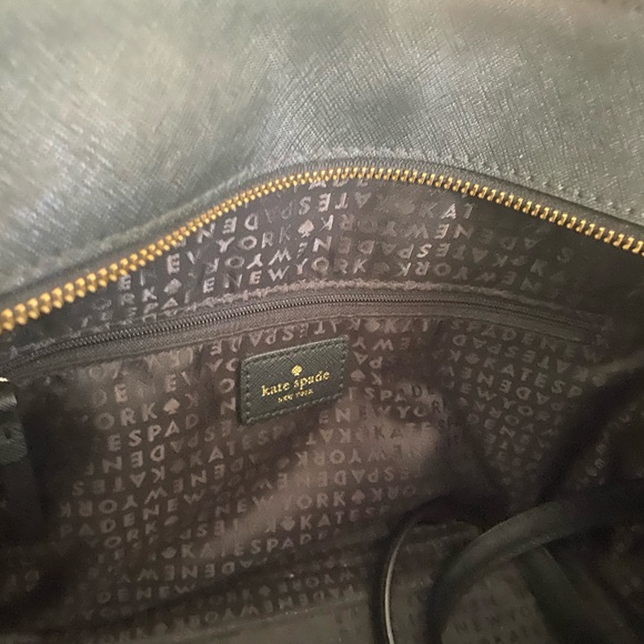 Kate spade bag w/ wallet - Picture 5 of 11